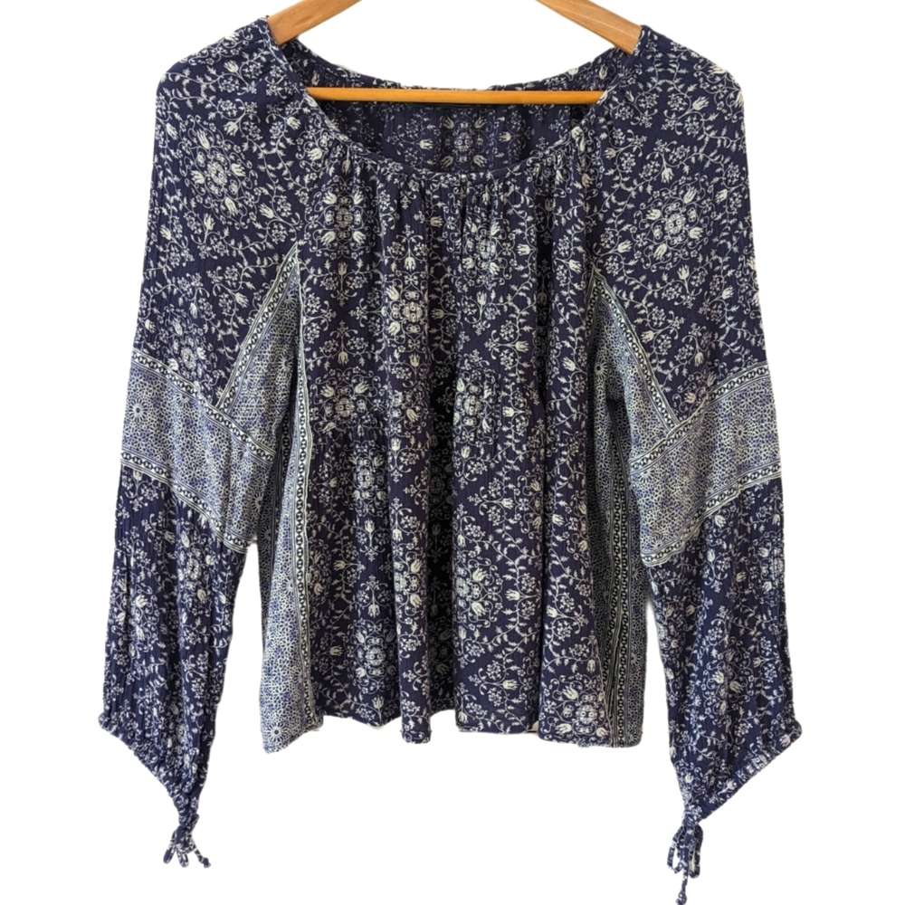 Zara Crop Fit Boho Peasant Blouse Navy w/Ivory Floral Detail Sz M